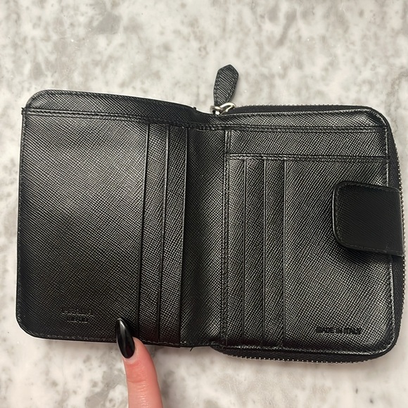 EUC Prada Tessuto Nylon Compact 90s Zip Wallet - Picture 8 of 11